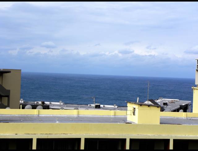 2 BEDROOM APARTMENT FOR SALE IN MARGATE BEACH
